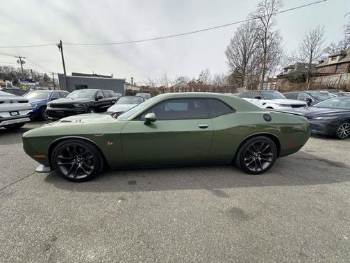2022 Dodge Challenger R/T Scat Pack
