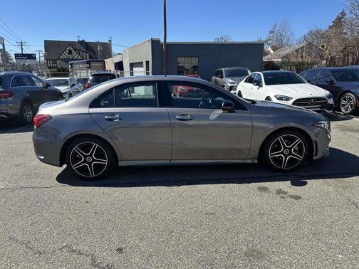 2022 Mercedes-Benz A-Class A 220