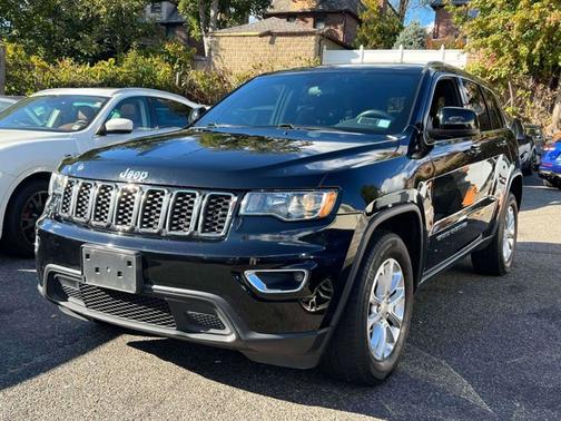 2021 Jeep Grand Cherokee Laredo E