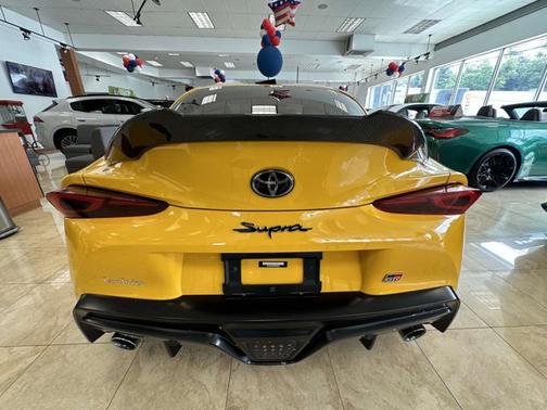 2022 Toyota GR Supra 2.0