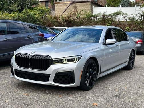2020 BMW 750 i xDrive