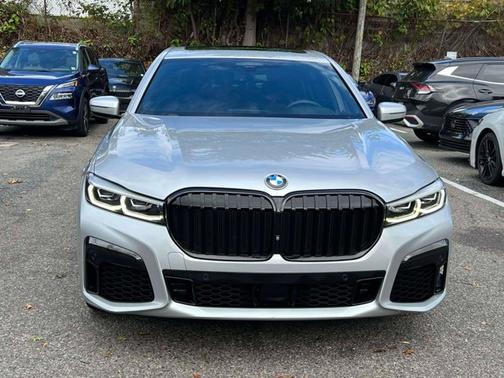 2020 BMW 750 i xDrive