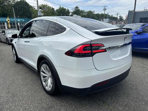 2021 Tesla Model X Long Range Plus