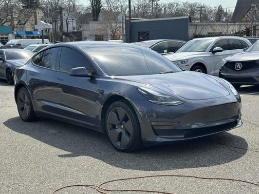 Gray 2023 Tesla Model 3 Long Range