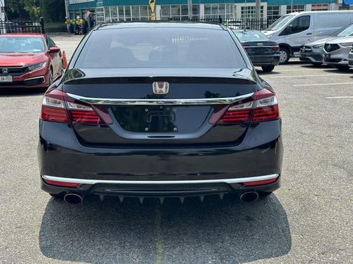 2017 Honda Accord Sport SE