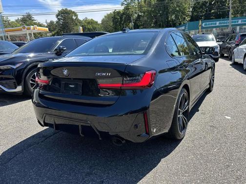 2023 BMW 330 330i xDrive