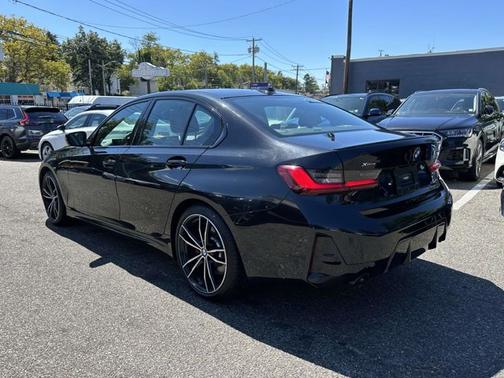 2023 BMW 330 330i xDrive