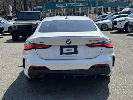 White 2021 BMW M440 M440i xDrive