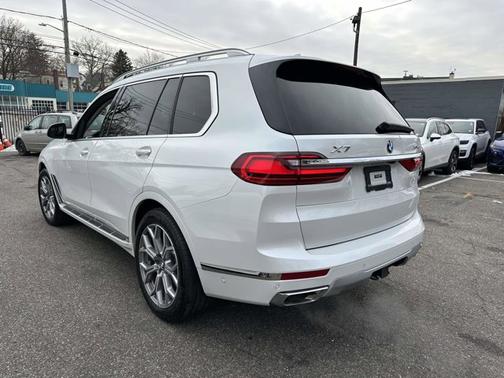 2020 BMW X7 xDrive40i