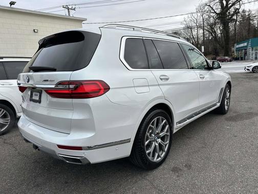 2020 BMW X7 xDrive40i