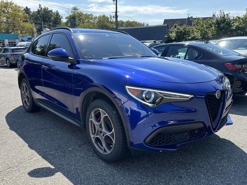 2022 Alfa Romeo Stelvio Sprint