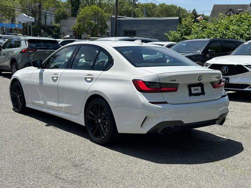 2022 BMW 330 330i xDrive