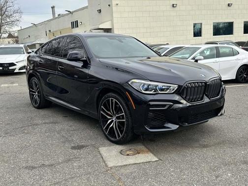 2023 BMW X6 xDrive40i