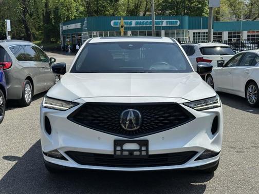 2022 Acura MDX w/A-Spec Package