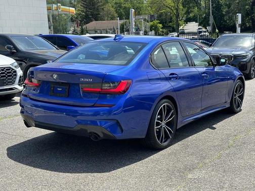 2022 BMW 330 330i xDrive