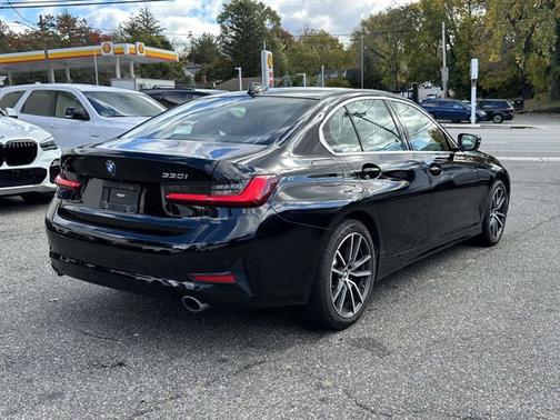 2022 BMW 330 330i xDrive