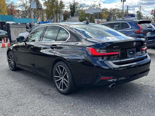 2022 BMW 330 330i xDrive