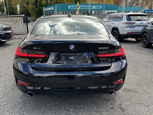 2022 BMW 330 330i xDrive