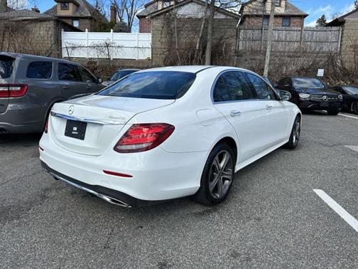 2019 Mercedes-Benz E-Class E 300
