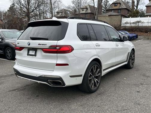 2020 BMW X7 M50i