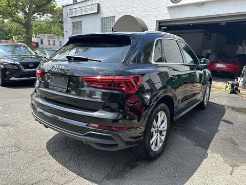 2023 Audi Q3 S line Premium