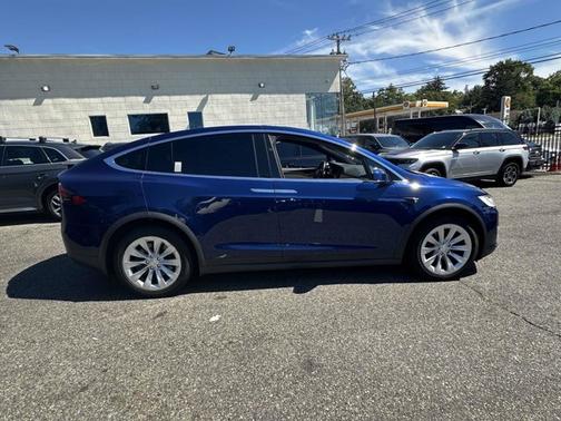2020 Tesla Model X Long Range