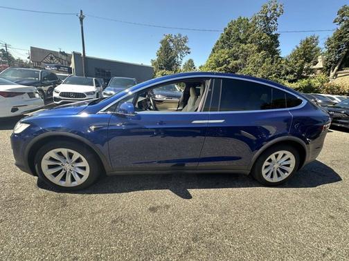 2020 Tesla Model X Long Range