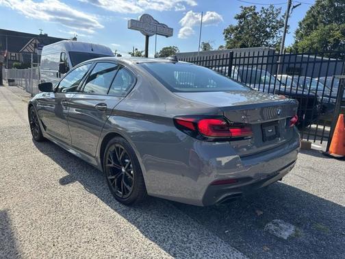 2022 BMW 530 530i xDrive