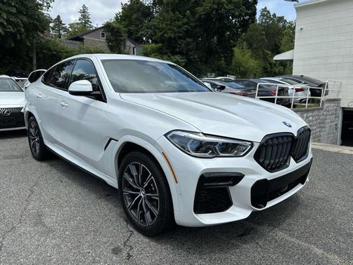 2022 BMW X6 xDrive40i