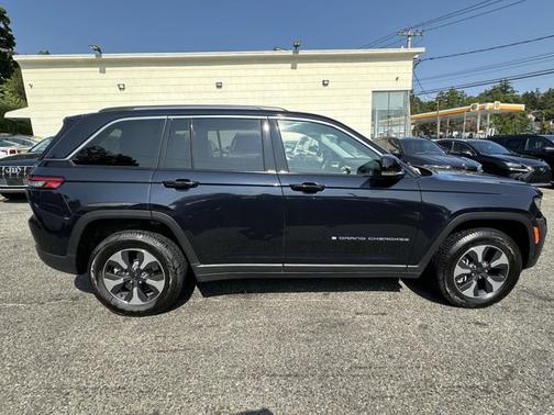2024 Jeep Grand Cherokee 4xe Anniversary Edition
