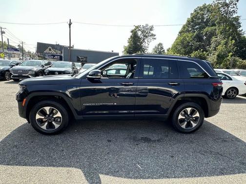 2024 Jeep Grand Cherokee 4xe Anniversary Edition