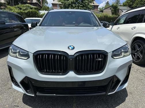 2022 BMW X3 M40i