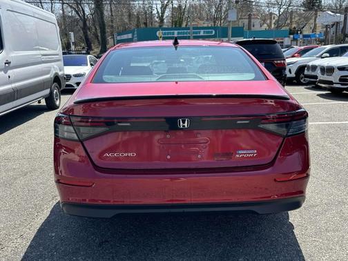 2024 Honda Accord Hybrid Sport