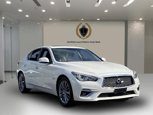 Photo 4 of 32 of 2019 INFINITI Q50 3.0t LUXE