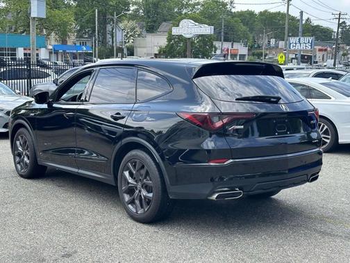 2022 Acura MDX w/A-Spec Package