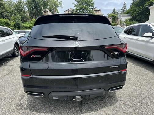 2022 Acura MDX w/A-Spec Package