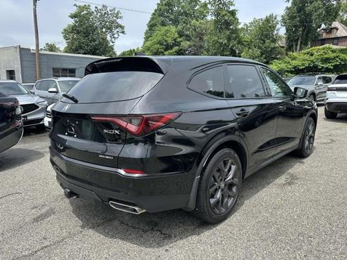 2022 Acura MDX w/A-Spec Package