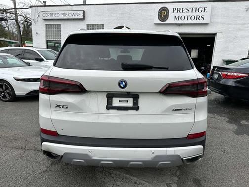 2023 BMW X5 xDrive45e