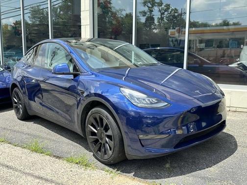2022 Tesla Model Y Long Range