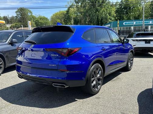 2022 Acura MDX w/A-Spec Package