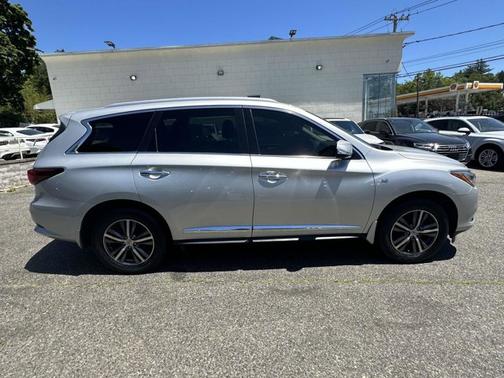 2020 INFINITI QX60 LUXE