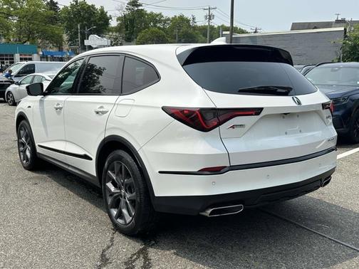 2022 Acura MDX w/A-Spec Package