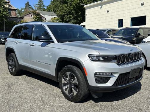 2022 Jeep Grand Cherokee 4xe 