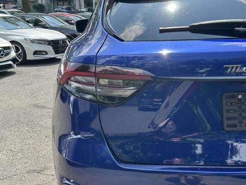 2022 Maserati Levante Modena