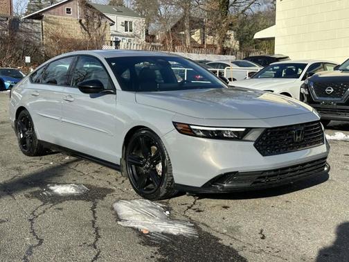 2023 Honda Accord Hybrid Sport-L