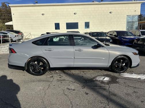 2023 Honda Accord Hybrid Sport-L