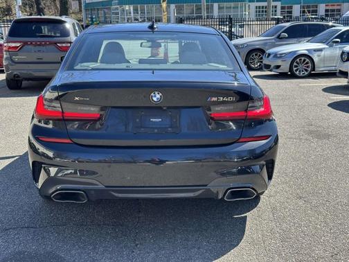 Black 2022 BMW M340 M340i xDrive