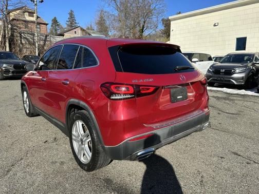 2021 Mercedes-Benz GLA 250 Base 4MATIC