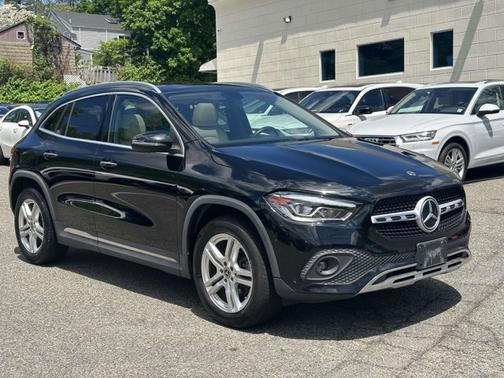 2021 Mercedes-Benz GLA 250 Base 4MATIC
