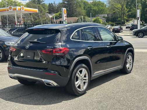 2021 Mercedes-Benz GLA 250 Base 4MATIC